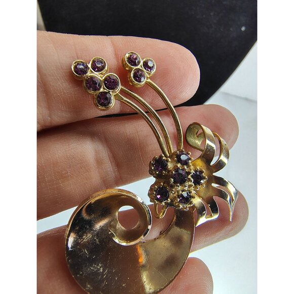 Vintage Purple Rhinestone & Gold Tone Pin Brooch, Art Deco Retro Style Flower - Picture 2 of 5